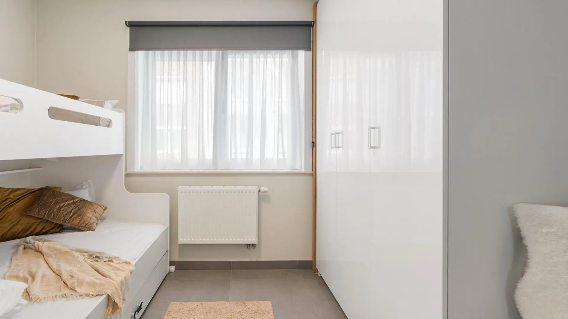 Apartment Huys Leo - Appartement Met Top Ligging In Middelkerke