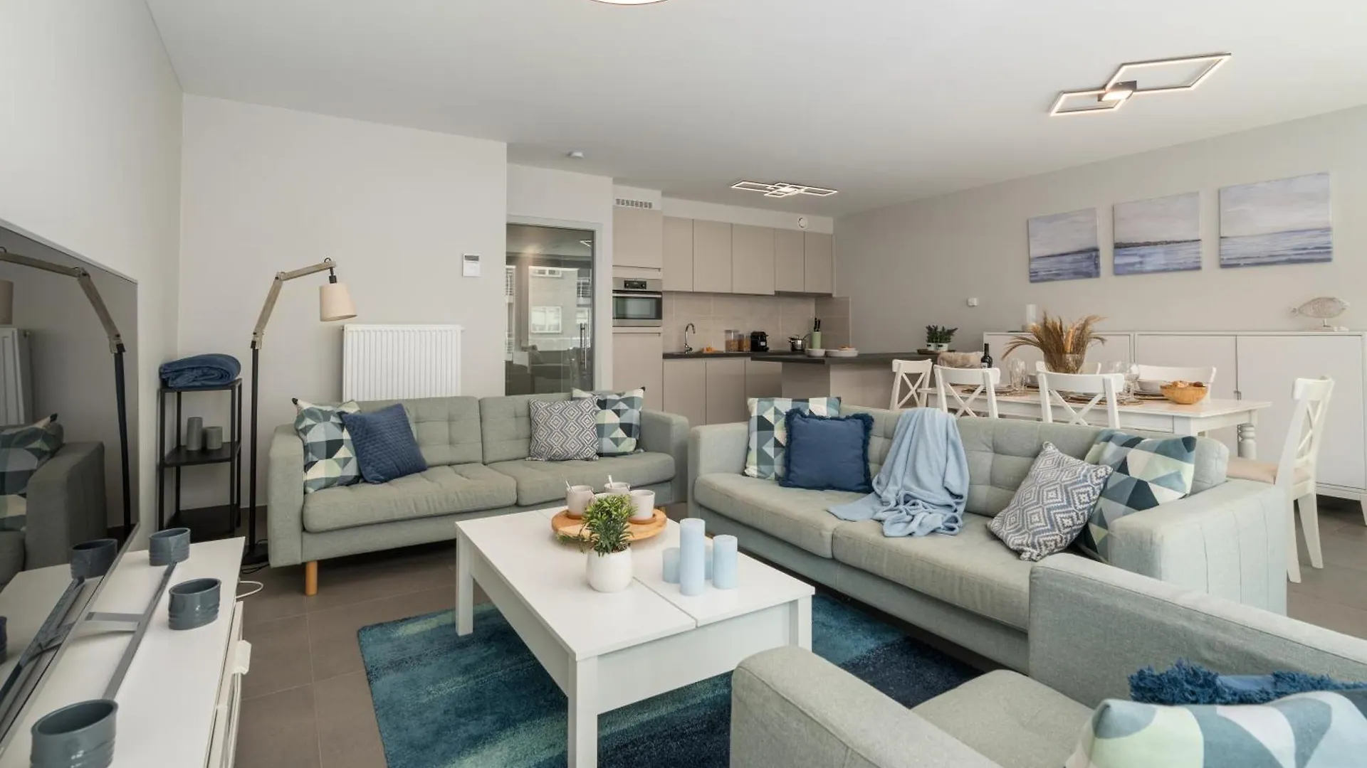 Huys Leo - Appartement Met Top Ligging In Middelkerke Apartment
