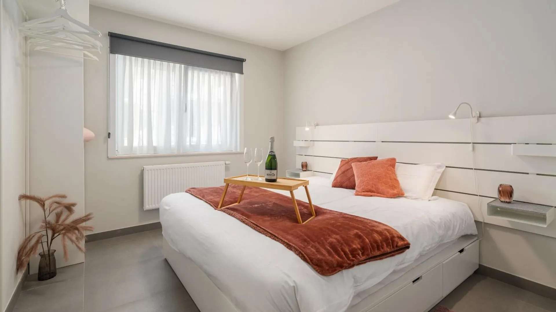 Huys Leo - Appartement Met Top Ligging In Middelkerke Belgium